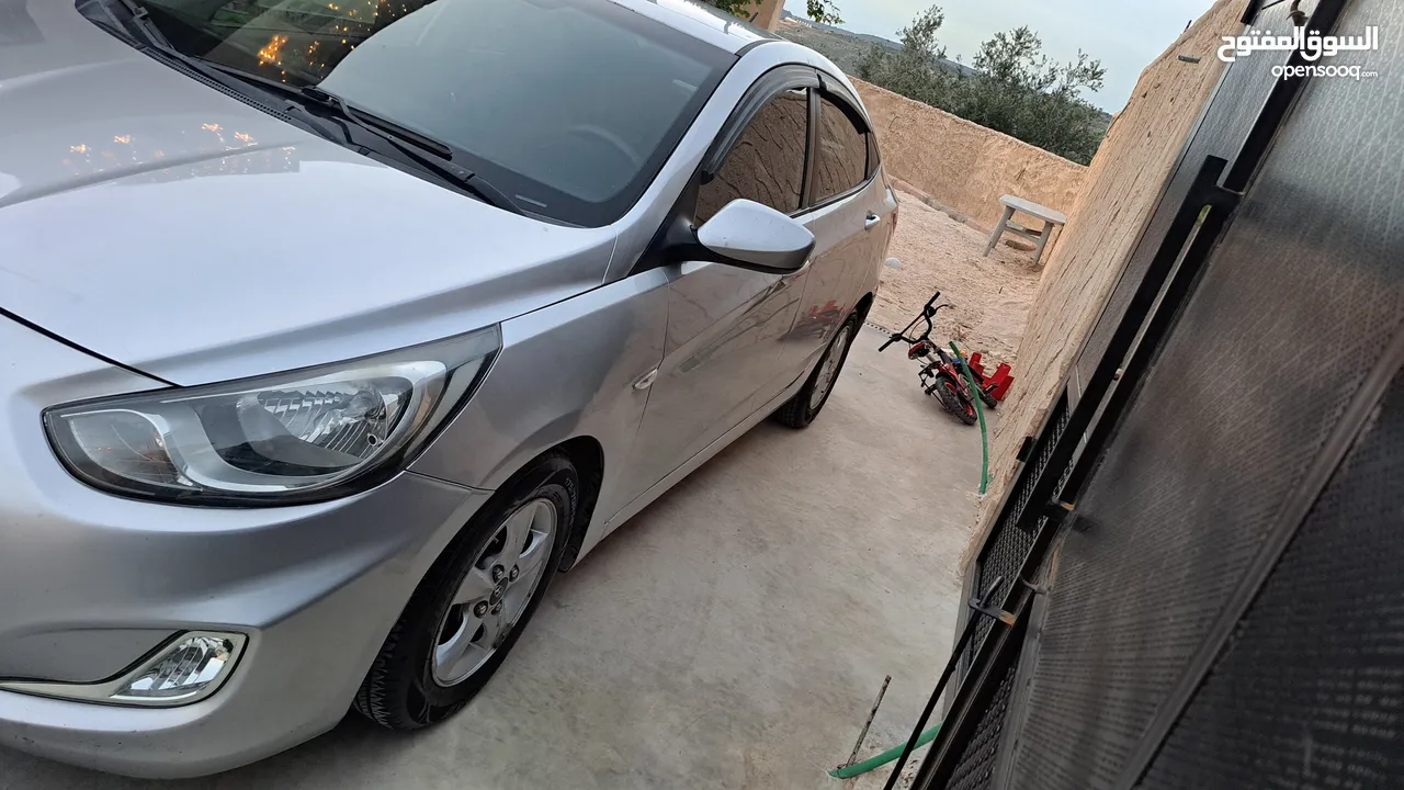 السياره الاكثر طلب اكسنت ديزل 1600 تيربو 4 غيار 2014 يد اوولا غرفه مميزه