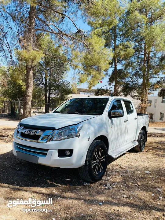 إيسوزو دي ماكس 4x4 موديل 2016 للبيع بسعر مغرررري