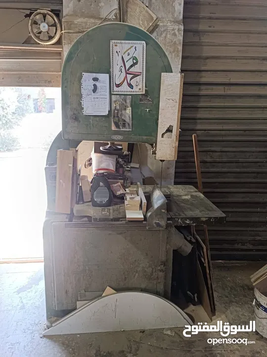 عدة منجرة كاملة نوعscm اطالي للبيع بسعر مغري بمنطقة صويلح شارع جرش القديم واذا بتحب خود معها الموقع