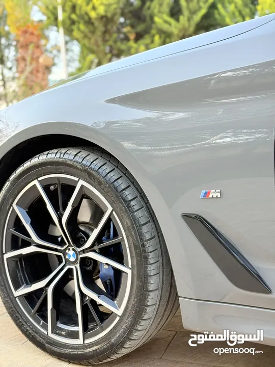 BMW 2023 530i وارد الشركه