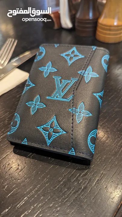 Louis Vuitton pocket organizer