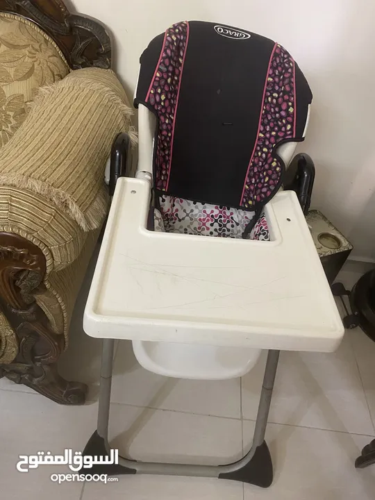 كرسي طعام أطفال