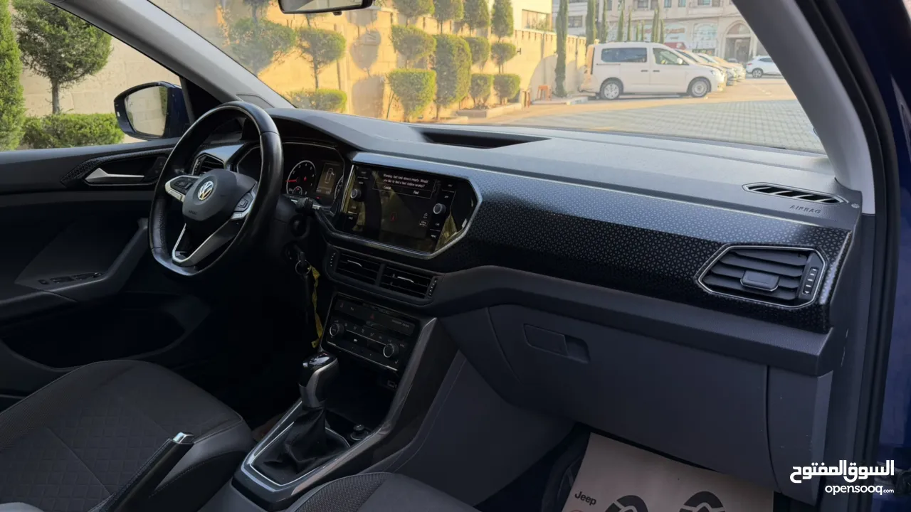 فولكس فاجن T-cross ترخيص 2020 ماتور 1000 بنزين/اوتوماتيك