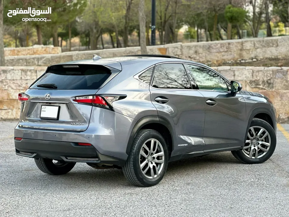 Lexus NX300H موديل 2015 فحص كامل كلين تايتل كاملة الاضافات بحالة ممتازة جدا