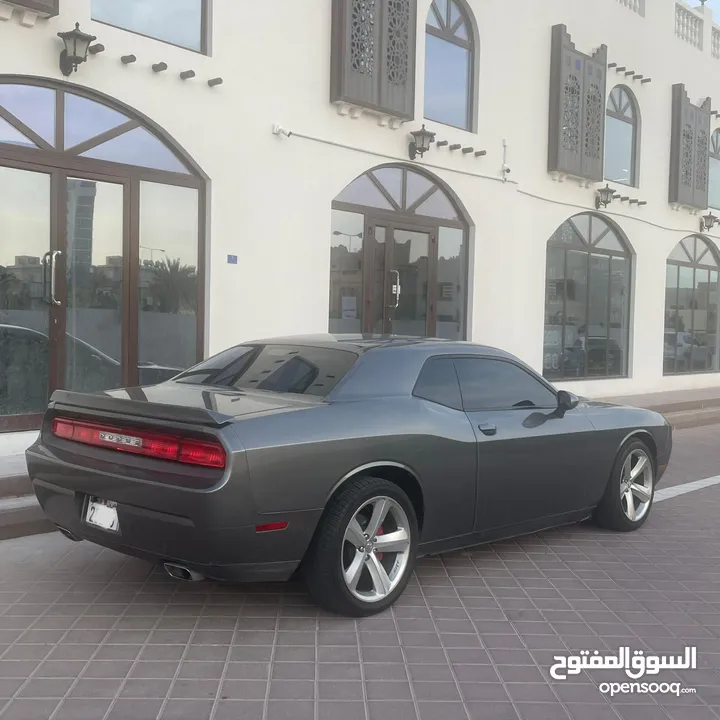 Dodge challenger model 2012