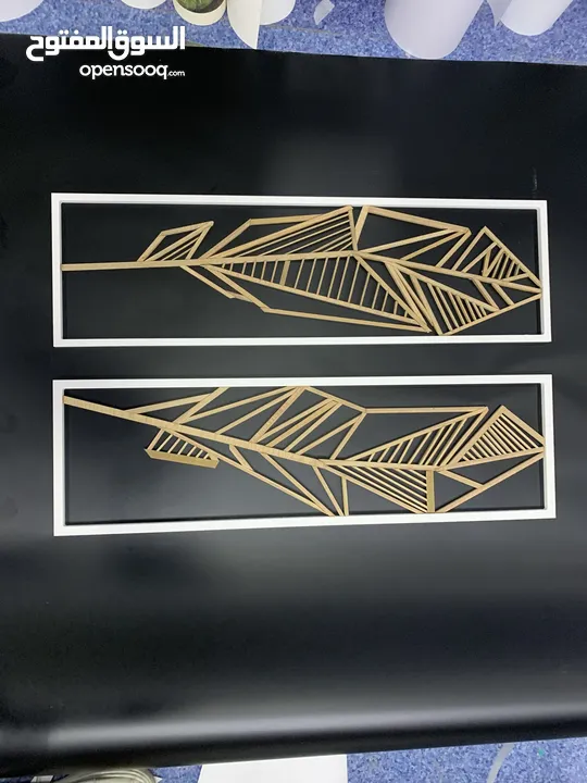 A beautiful wall decor for dining area White Croean frame with handmade wooden leafs of fly wood