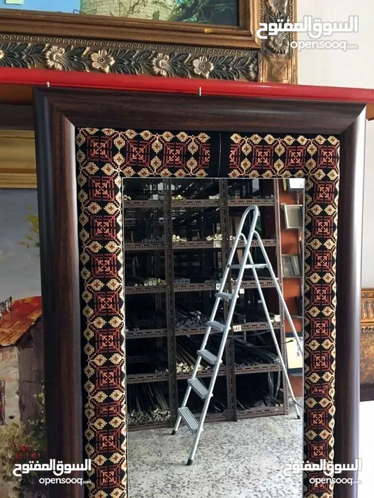 معرض القدس للزجاج والمرايا والبراويز والسيكوريت والليكسان