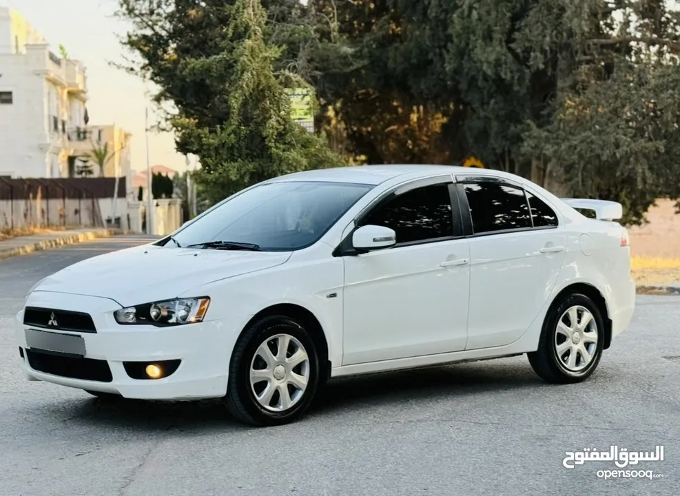 ميتسوبيشي لانسر موديل 2015 ماتور 1600 جير اوتماتيك استخدام شخصي