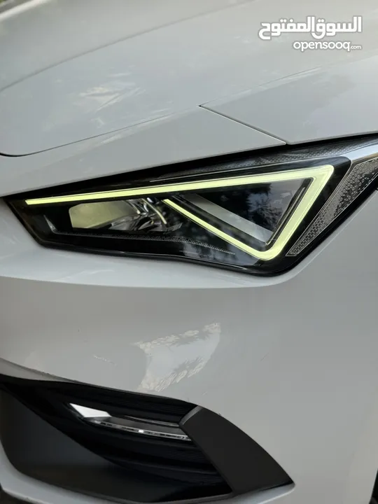 سيات ليون اف القصه الجديده