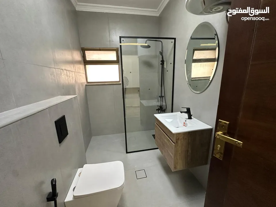 شقة شبه مفروشة دوبلكس للايجار في عبدون ( Property 42148 )-175046520
