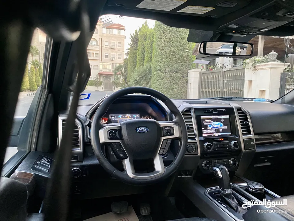 بكب فورد F-150 موديل 2015 بلاتينيوم اعلى صنف بوضع الشركه تب نظافه