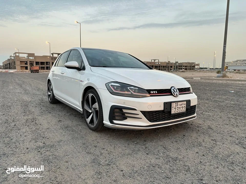 فولكسفاغن جولف GTI  موديل 2018