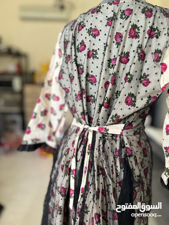 فستان ديزاين تراثي جديد للبيع