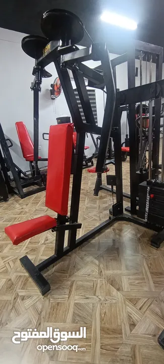 نادي كامل للبيع