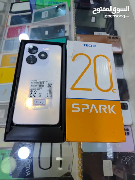 مستعمل ايام Spark 20c رام 8 جيجا 256 أغراضة والكرتونه الأصلية متوفر توصيل