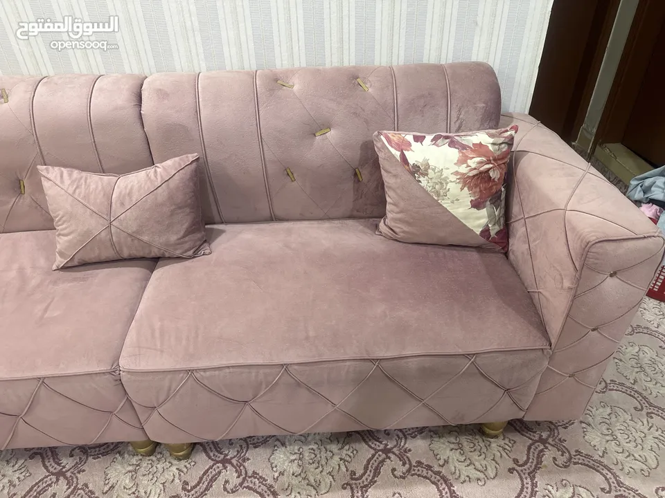 7-8 Seater Sofa with Cushions (Good Condition)