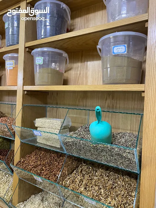 ديكور أثاث محل تاجر مكسرات نابلس