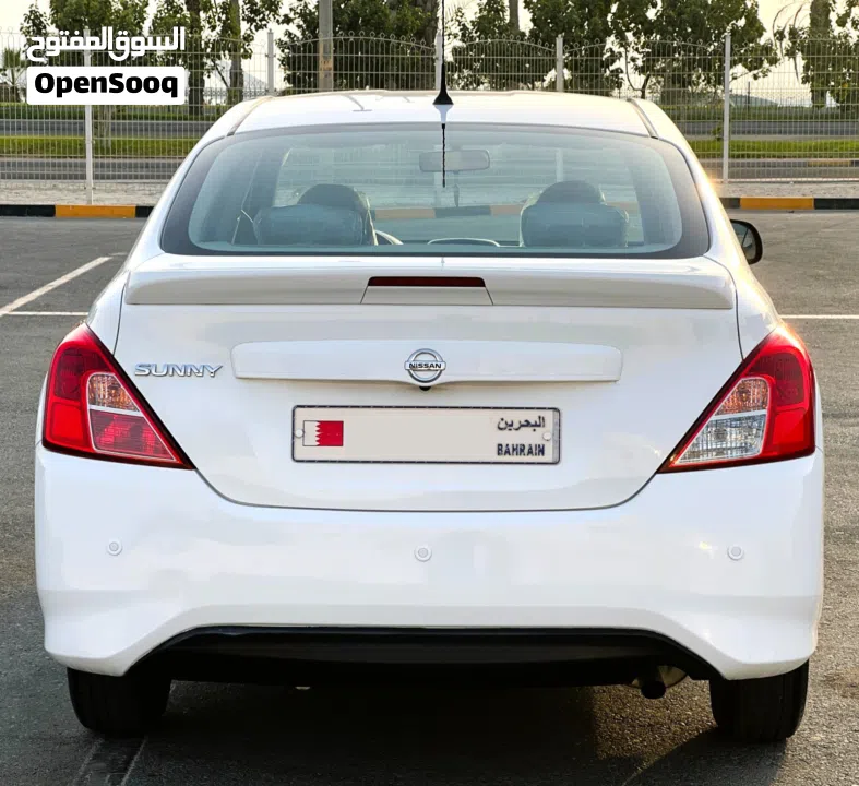 NISSAN SUNNY  2022  Full Option  Only 42000 Kms  Single Owner used