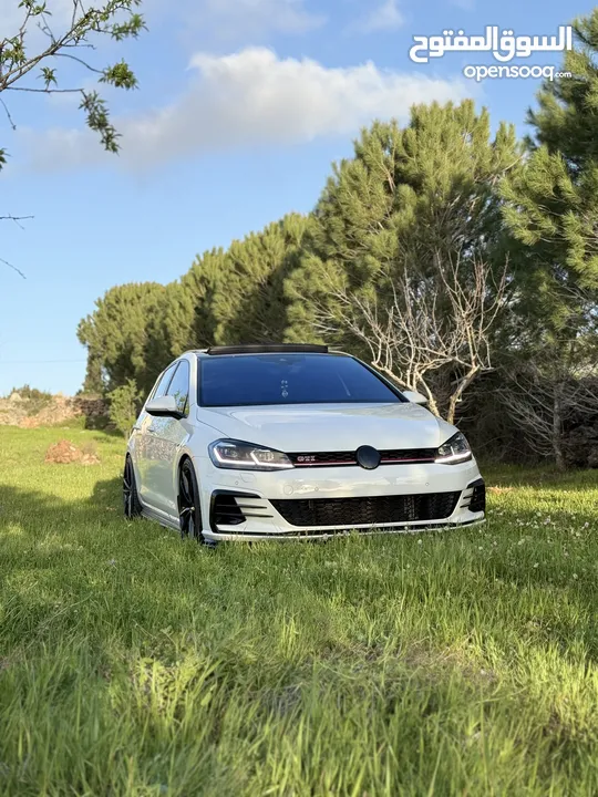 جولف gti 2020 للبيع