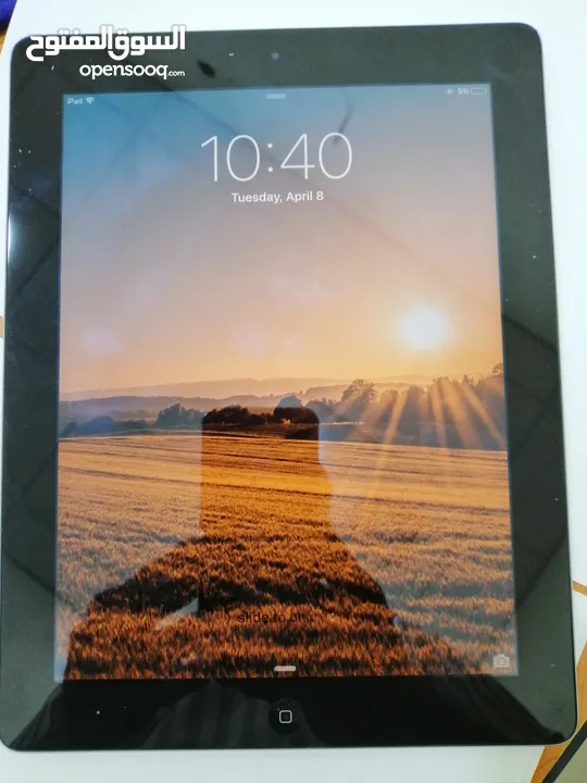 9,7 انش   ipad 2 اي باد  او تبادل مع جهاز هاتف