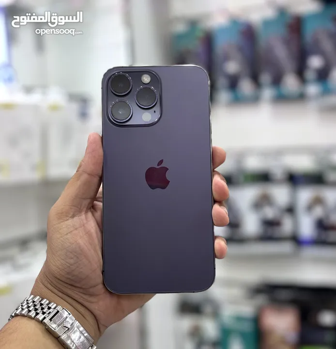 عرض خااص : iPhone 14 pro max 256gb هواتف نظيفة جدا بحالة الوكالة مع ضمان و ملحقات و بأقل سعر