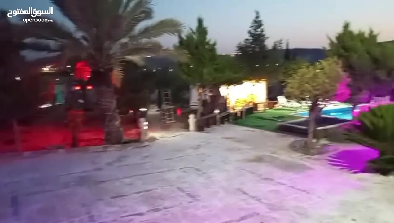 مزرعة للإيجار اليومي والاسبوعي والشهري مساحة كبيرة  مسبح / جاكوزي جلسات هادئة  غرف مكيفة مطبخ مجهز