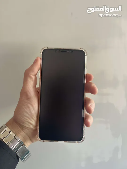 ايفون xs max اقرا الوصف