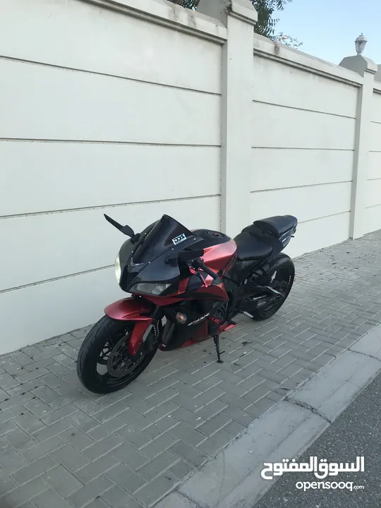 CBR600RR 2008 نظيفة وجاهزة