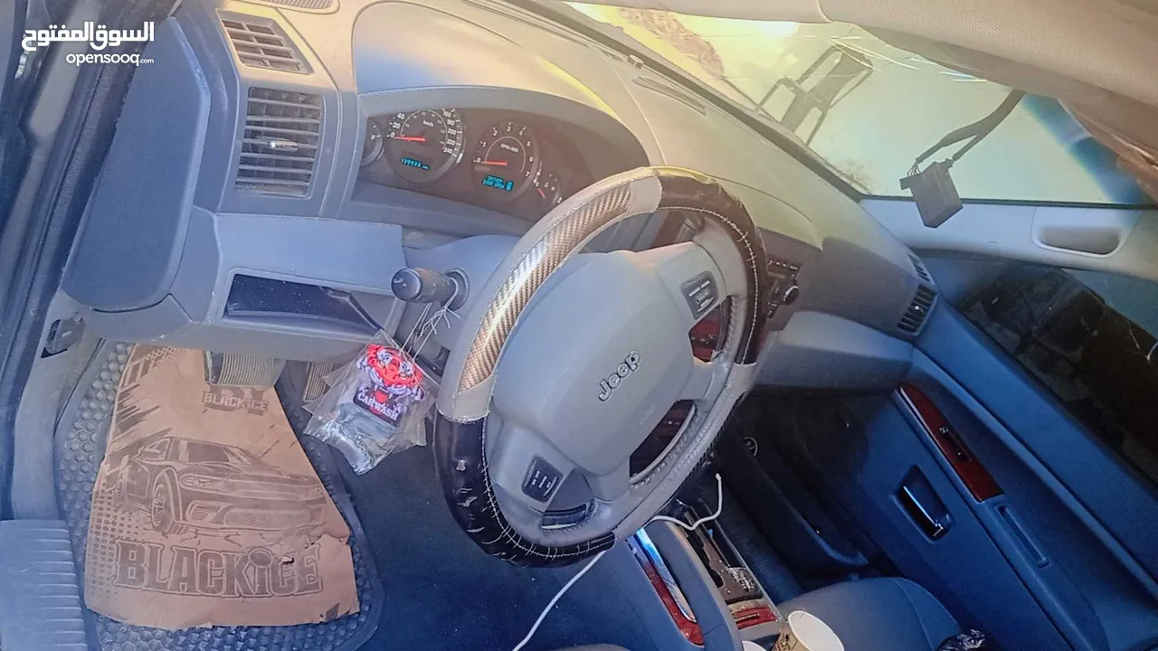 جيب شيروكي ليمتد للبيع موديل 2007 فحص جيد خلفي قصعات امامي ماتور 4700cc  منتهي ترخيص صحتها كويسه