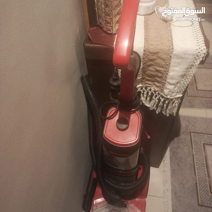مكنسه هوفر بحاله جديدا