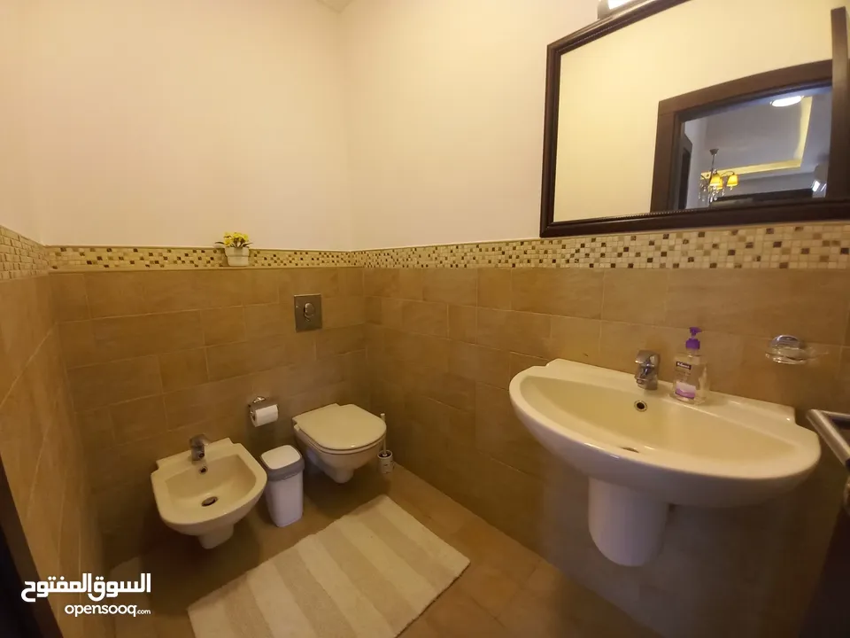 شقة مفروشة للإيجار 250م2 ( Property 18614 )-174858871