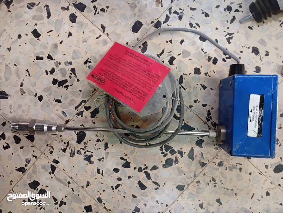 جهاز قياس تدفق كهرومغناطيسي (mag flow meter ) بقيس السوائل