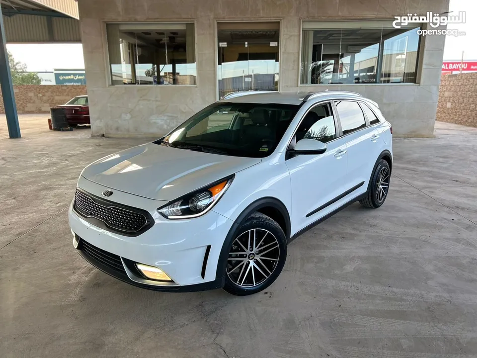 Kia Niro Hybrid Clean title 2019