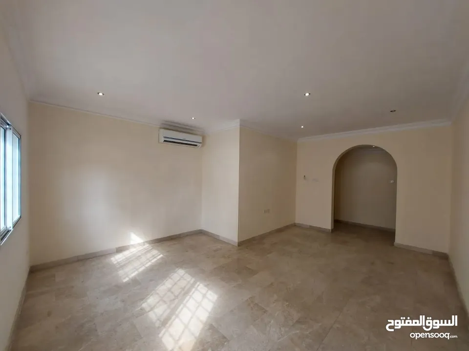 1 BR Flat in Good Condition in Qurum