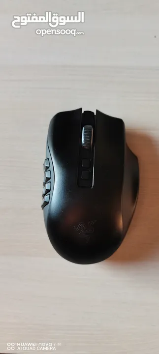 Mouse razer naga pro ماوس مخصص لمحترفي الاعاب وخاصه العاب MMO و RPG ويتميز بدقه عالي جداً