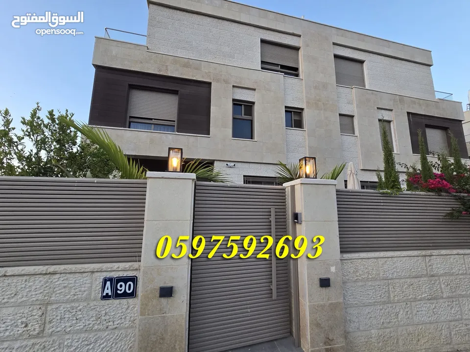 فيلا فاخرة ثلاثة طوابق للايجار ( للمؤسسات والسفارات ) مساحة 350 م رام الله - الطيرة