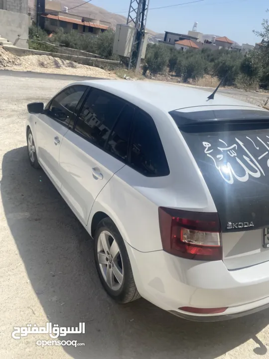 سكودا رابيد 2015