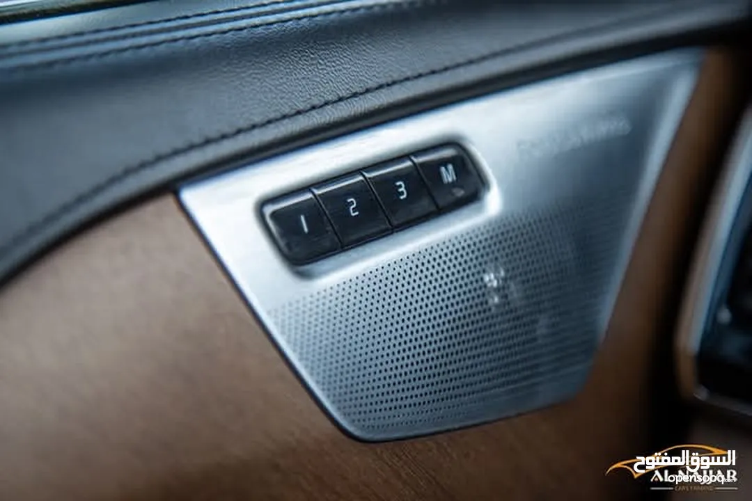 Volvo XC90 T8 R-Design 2016 Plug in hybrid   السيارة مميزة جدا و لا تحتاج الى صيانة