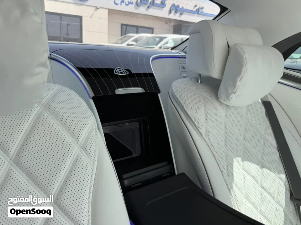 Mercedes-Maybach S680 2024