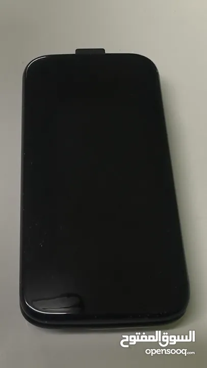للبيع هواتف كم 5 أكثراااا سعر مغري جداااا