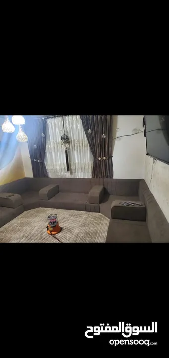 ديوانيه للبيع شبه جديد