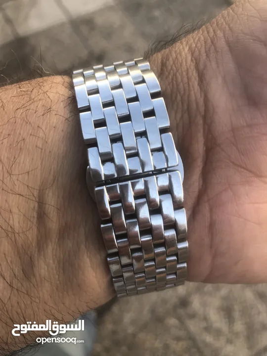 ساعه فيليب موريس  سويسري اصلي للبيع بسعر مغررررري.