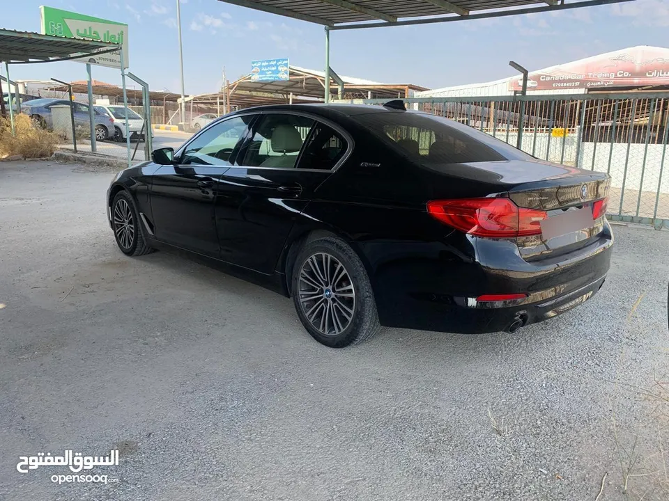 2019 BMW 5 Series, 530E Iperformance