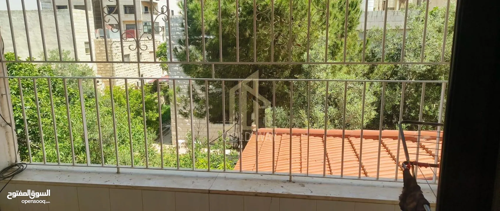 في أرقى مناطق الشميساني شقة مميزة طابق أول 180م بسعر مميز / ref 9505
