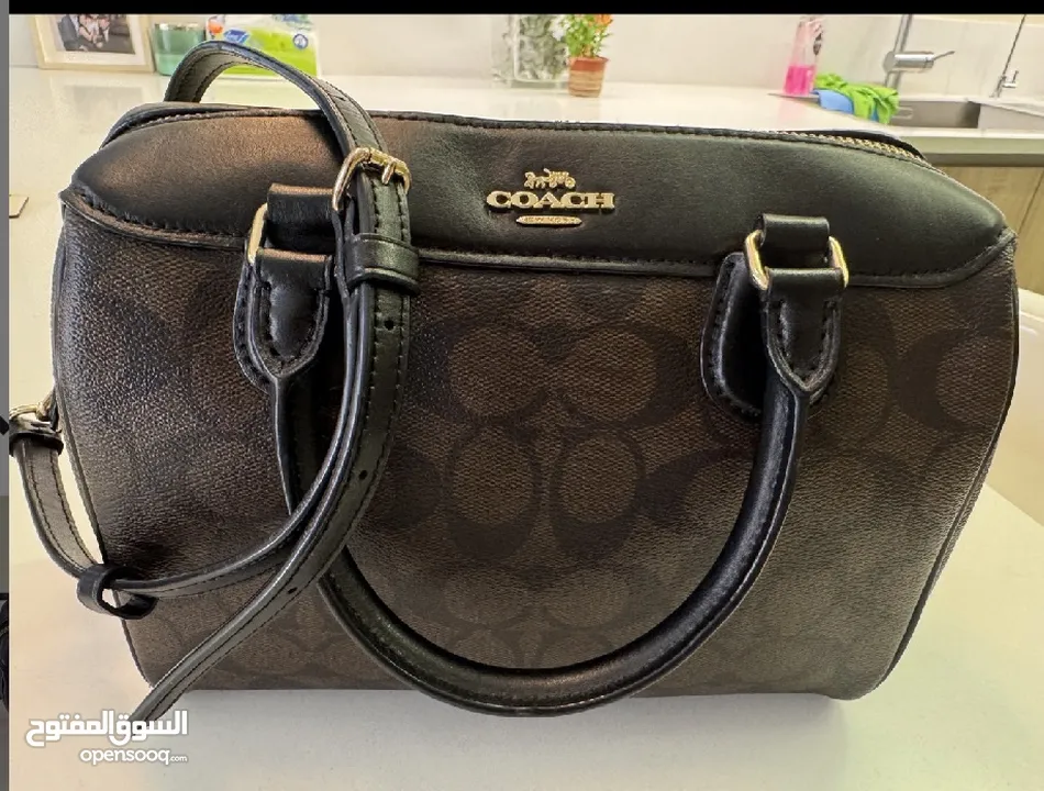 Coach Bennett Shoulder Bag