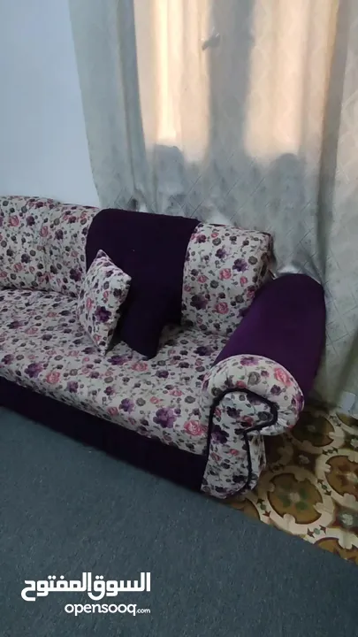 طقم كورنر بحالة ممتازة للبيع نظيف