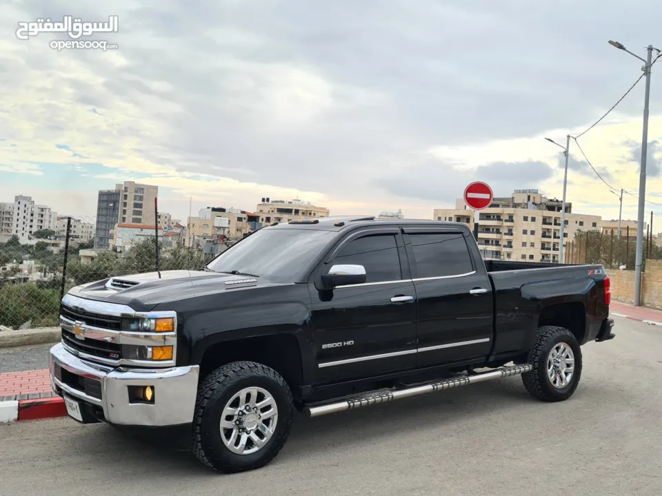 شفرليت سلفرادو LTZ المميزة كليا موديل 2019 / LTZ فل إضافات  دهان شركة ولا غرام بوية / فحص نخب النخب