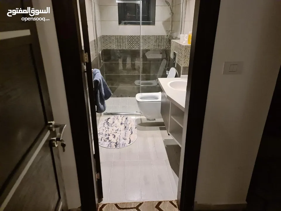 شقة تشطيب شخصي ومواصفات عالية