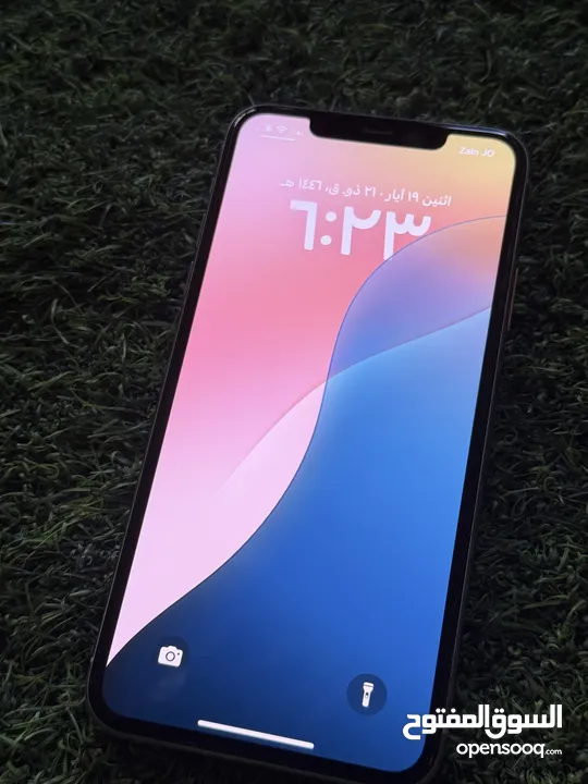 ايفون 11 pro max وكاله