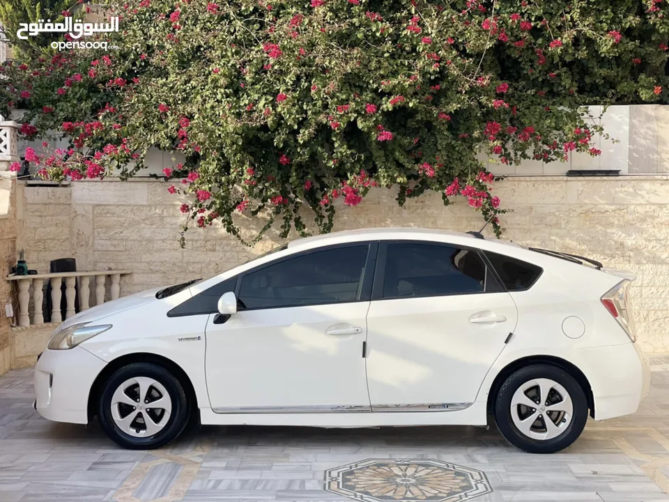 تويوتا بريوس 2012 امريكي